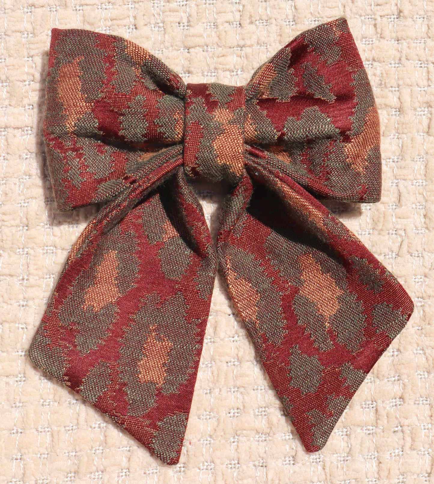The Coleman Pet Bow