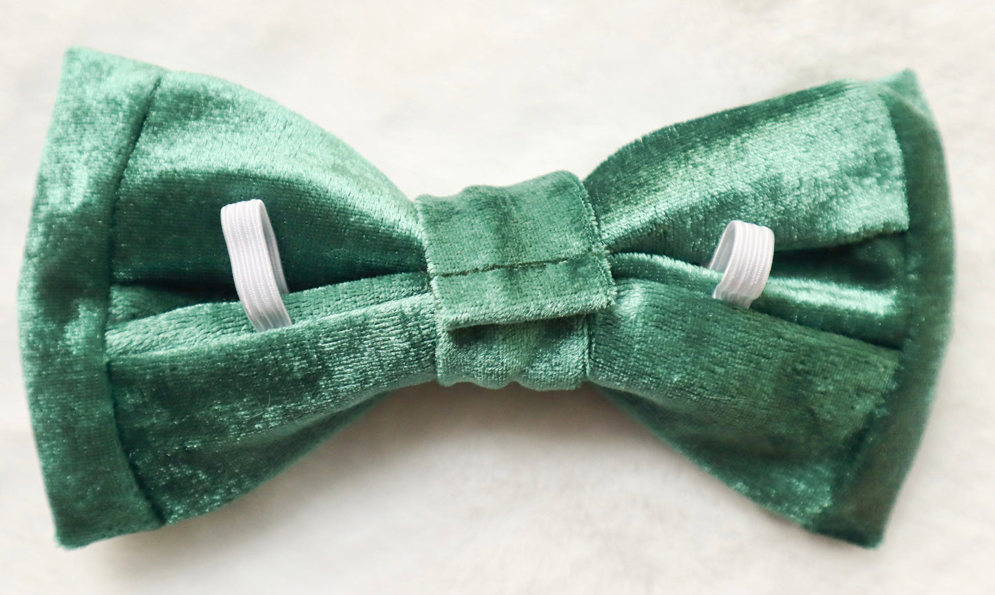Mistletoe Green Velvet Pet Bow