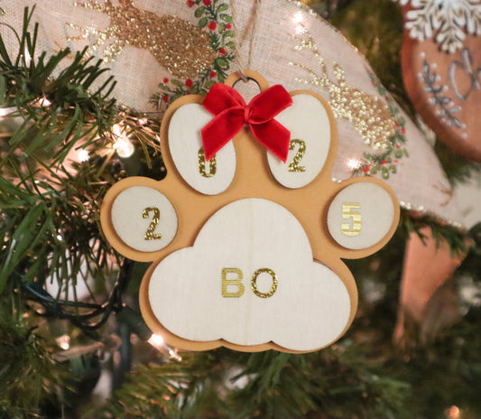 Custom 2025 Wood Paw Print Ornament