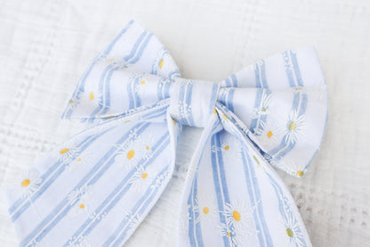 Striped Daisies Pet Bow