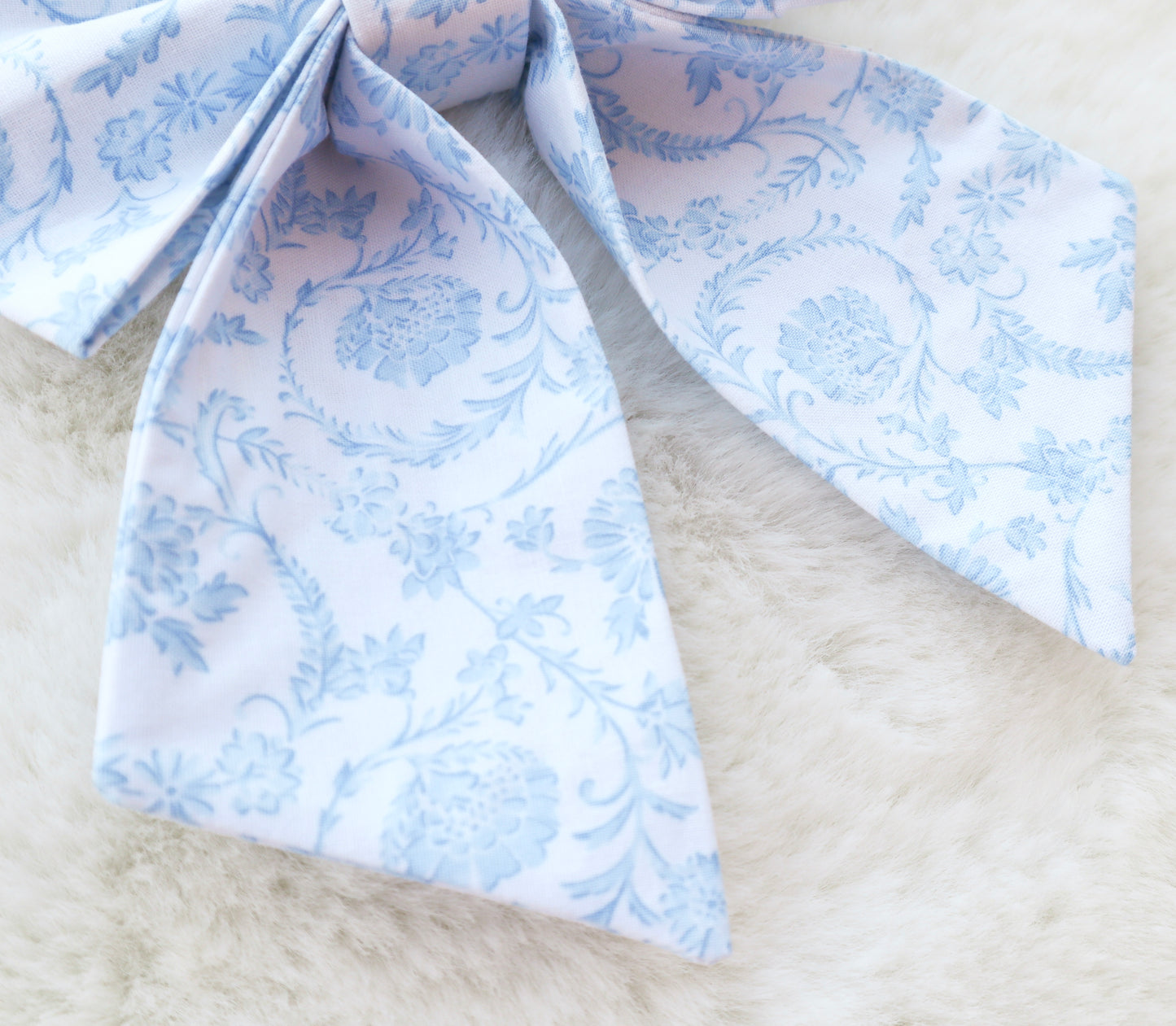 Blue Evelyn Pet Bow