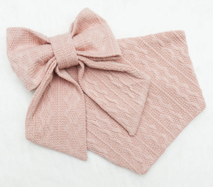 Chai Sweater Weather Pet Bow