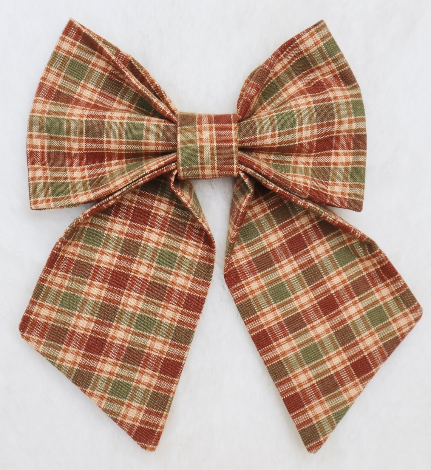 Apple Barrel Pet Bow