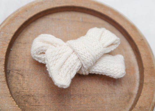 Snowfall Sweater Weather Fur Bow