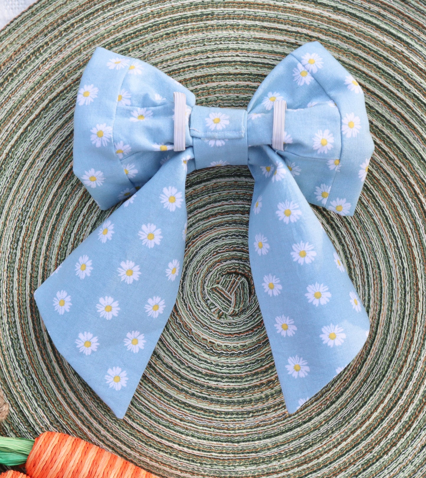 Delicate Daisies Pet Bow