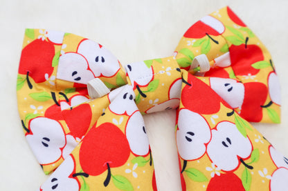 Apple Bloom Pet Bow