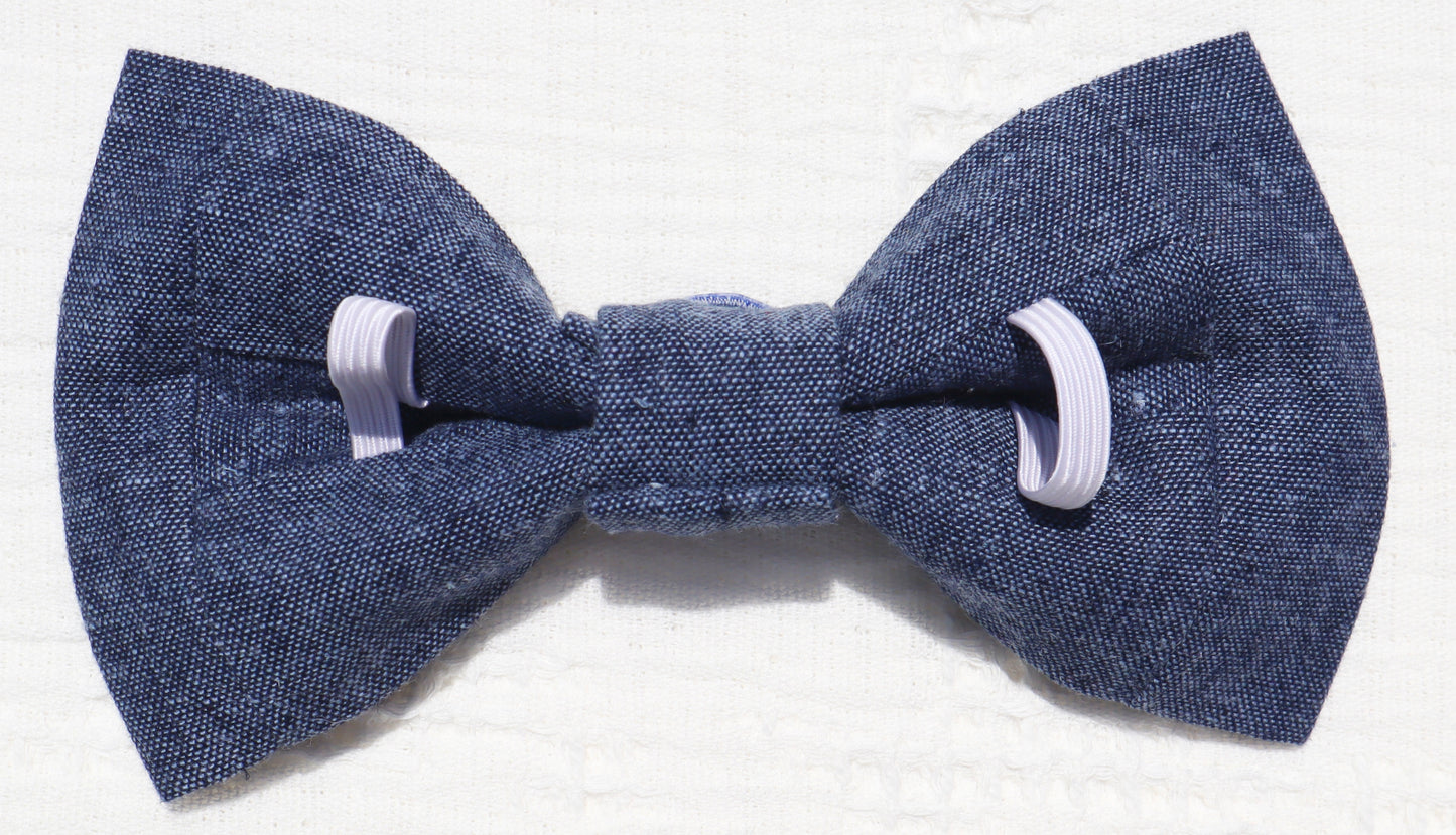 Smiley Face Patch Pet Bow