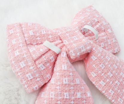 Blushing Snowdrop Pet Bow