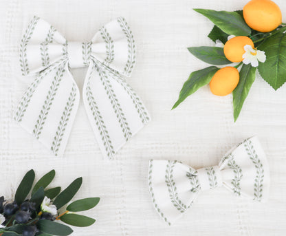 Italian Vineyard Pet Bow