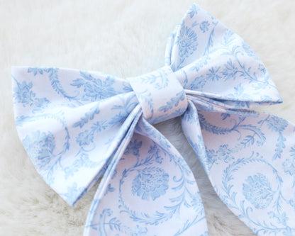 Blue Evelyn Pet Bow