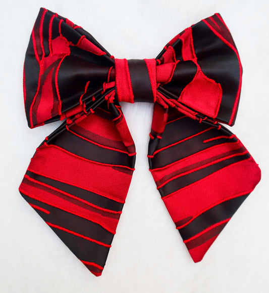 Slasher Pet Bow