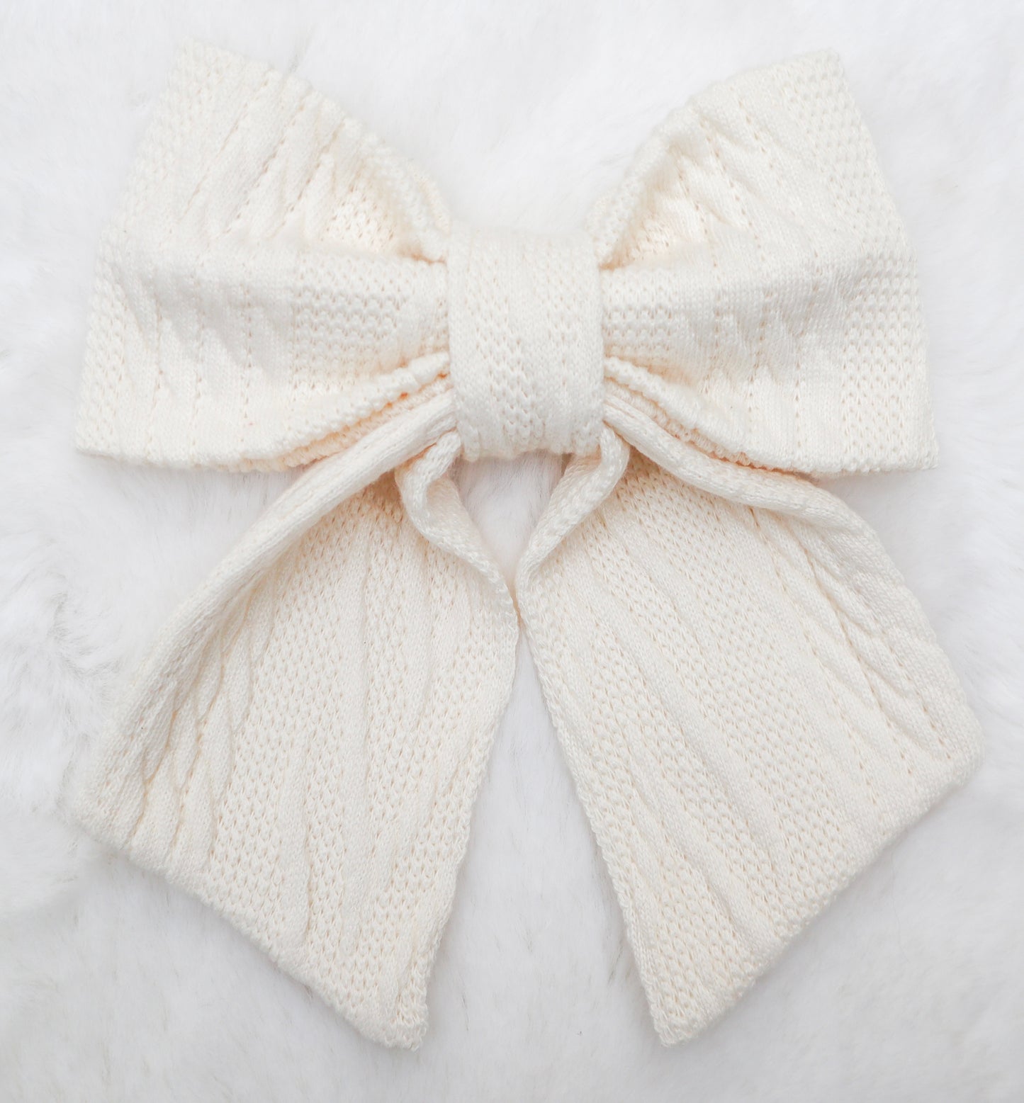 Snowfall Sweater Weather Pet Bow
