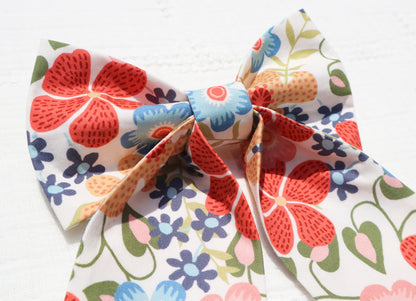 Farmers Market Florals Hair Bow