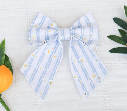 Striped Daisies Pet Bow