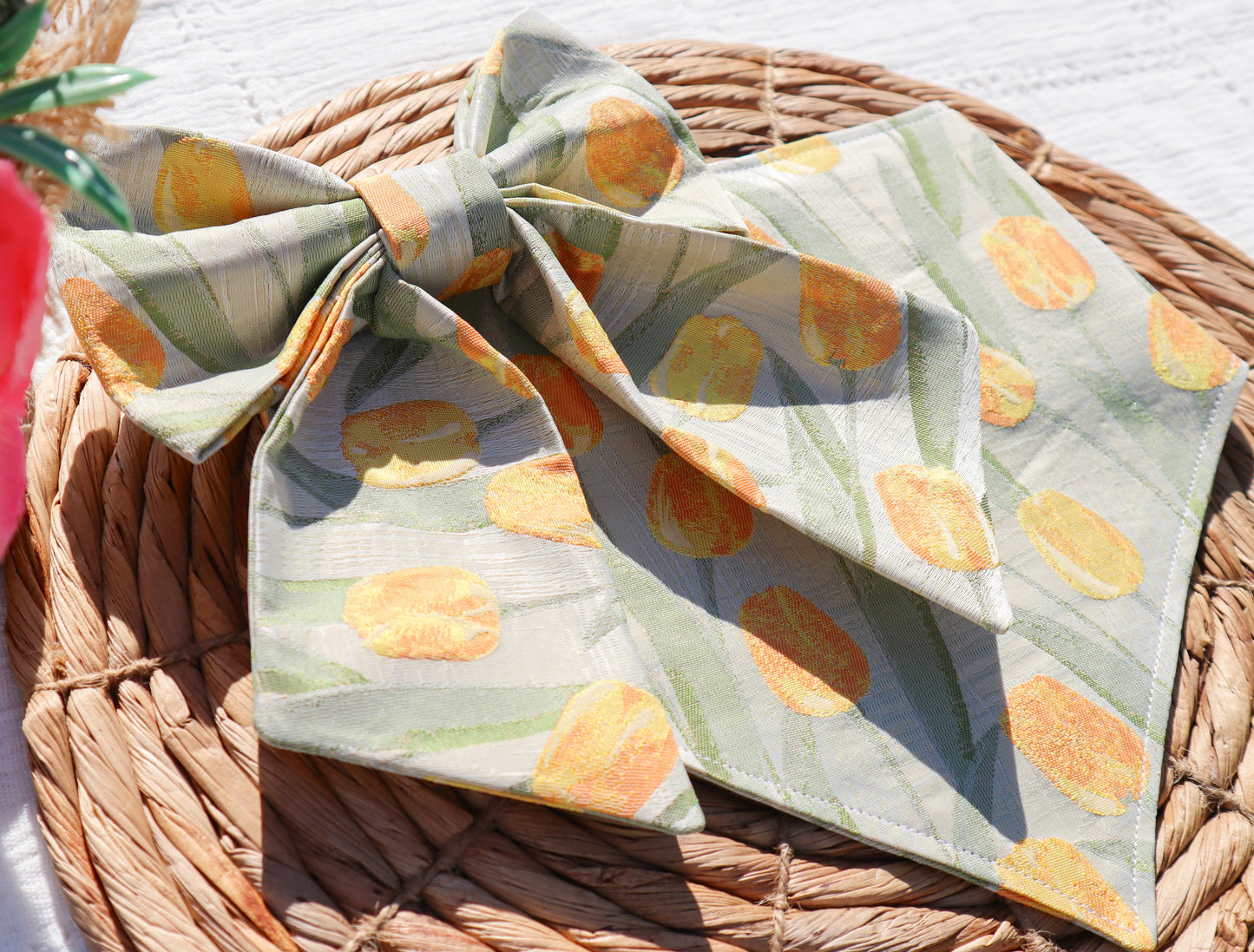Field of Tulips Pet Bow