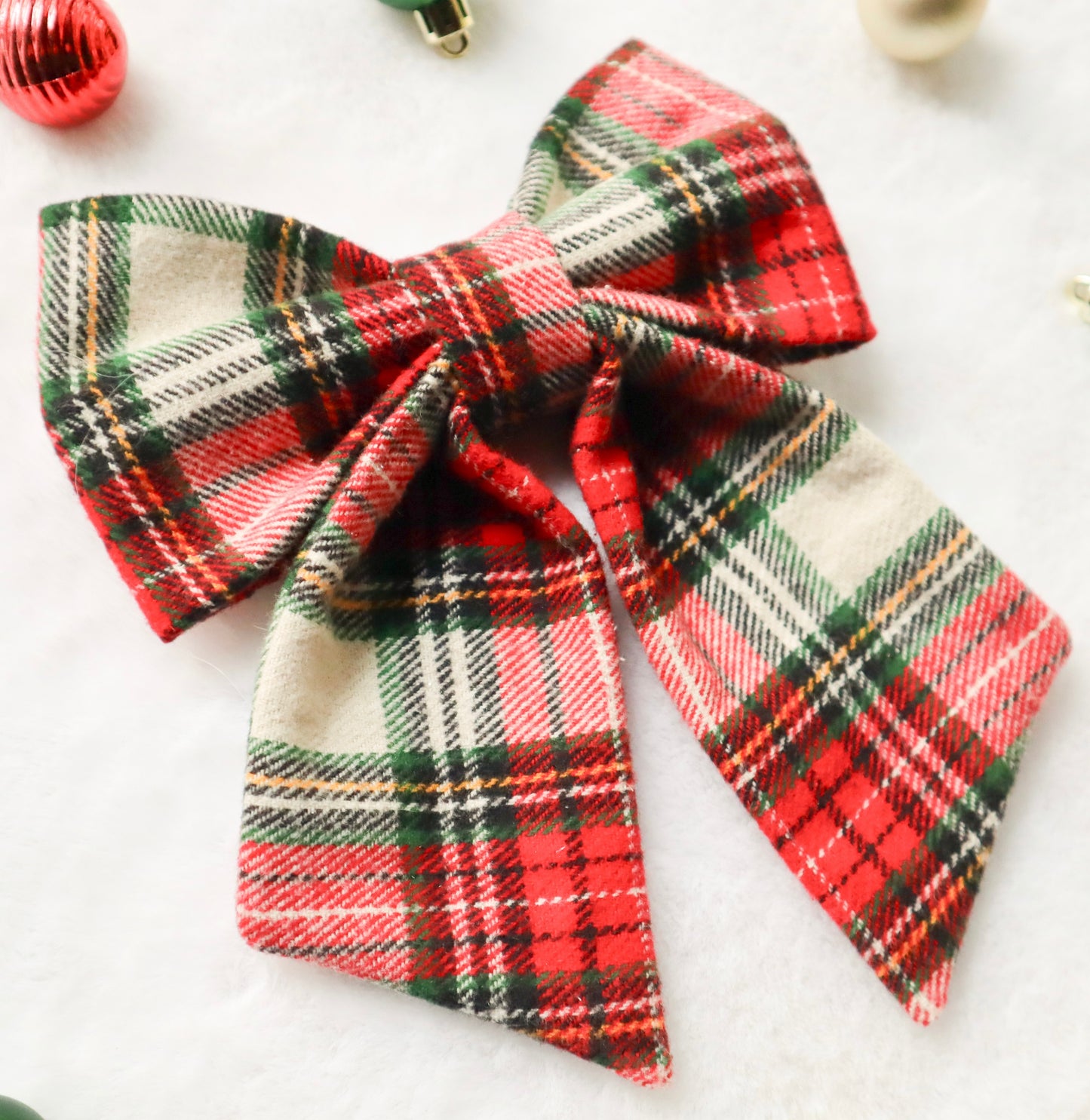 Classic Christmas Plaid Pet Bow
