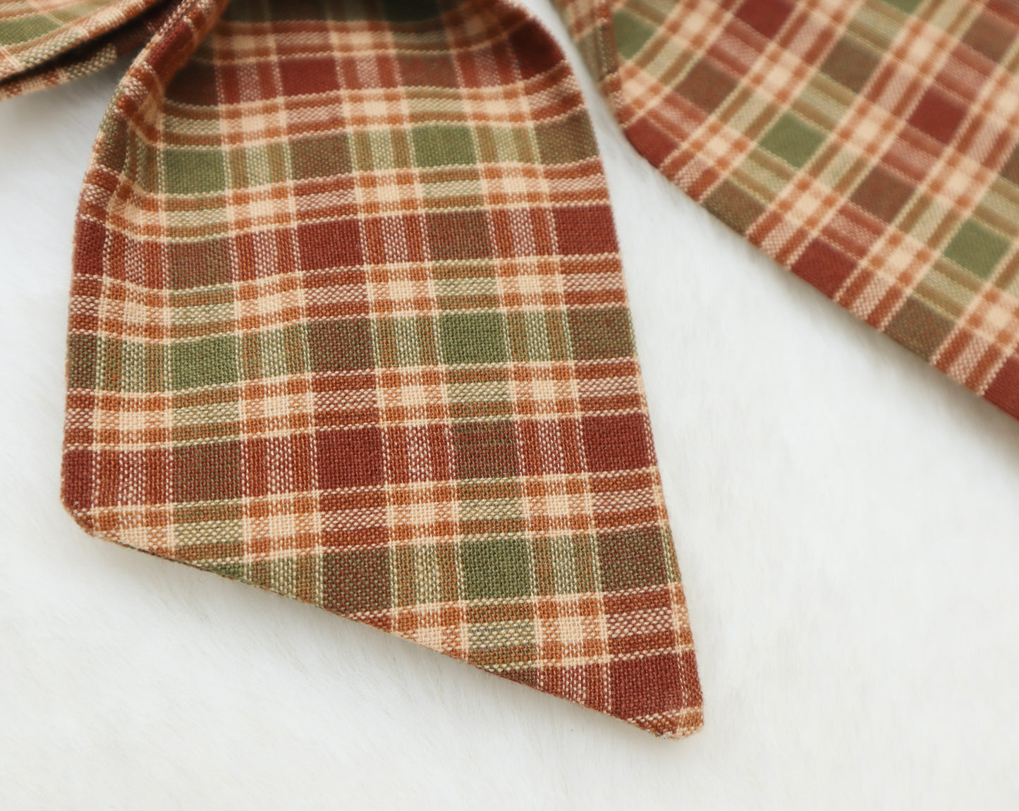 Apple Barrel Pet Bow