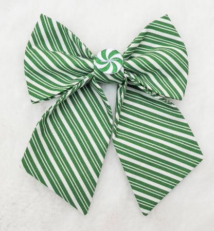 Green Peppermint Swirl Pet Bow