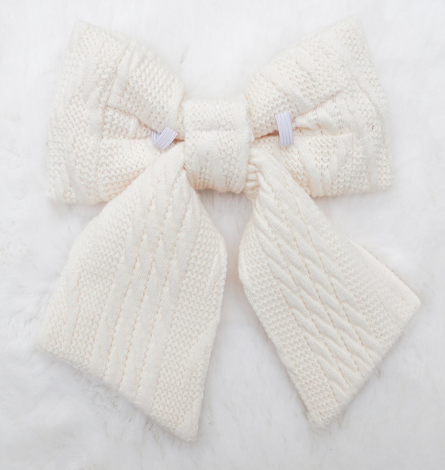 Snowfall Sweater Weather Pet Bow