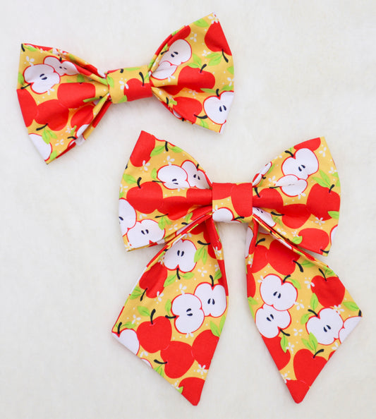 Apple Bloom Pet Bow