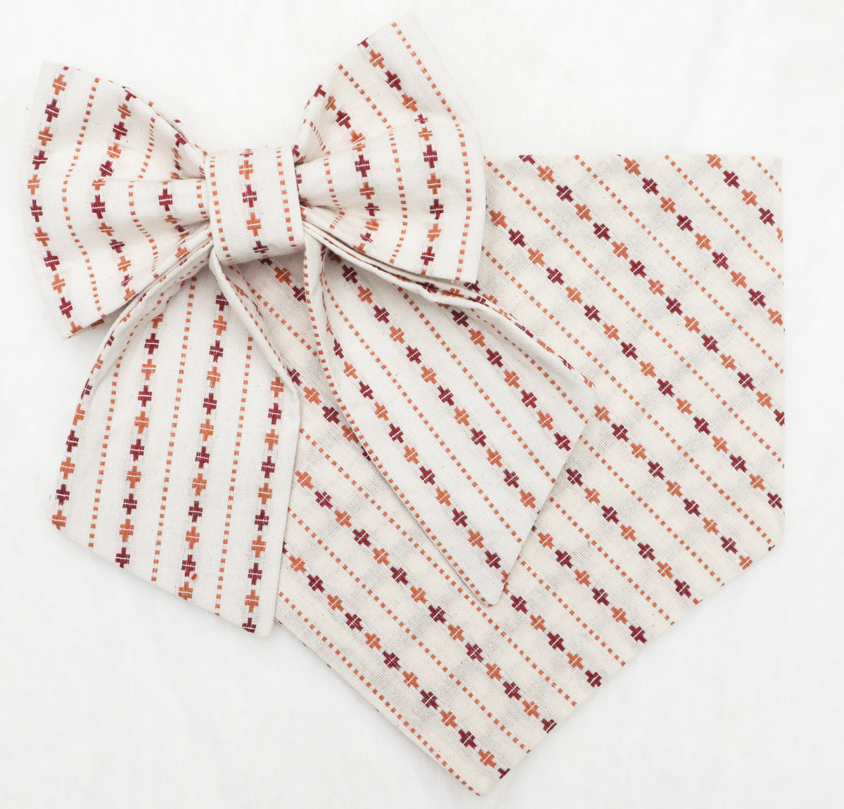 Heirloom Stitch Pet Bow