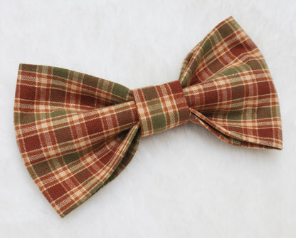 Apple Barrel Pet Bow