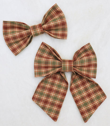 Apple Barrel Pet Bow