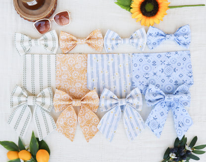 Striped Daisies Pet Bow