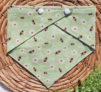 Green Bees & Daisies Bandana
