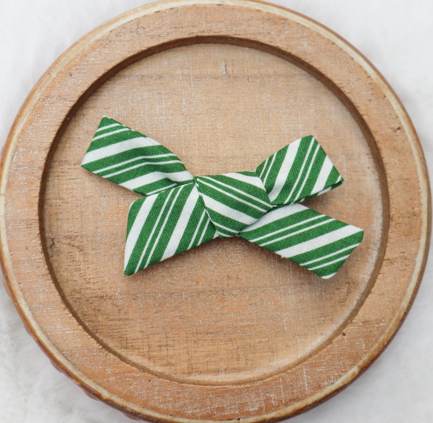 Green Peppermint Swirl Fur Bow