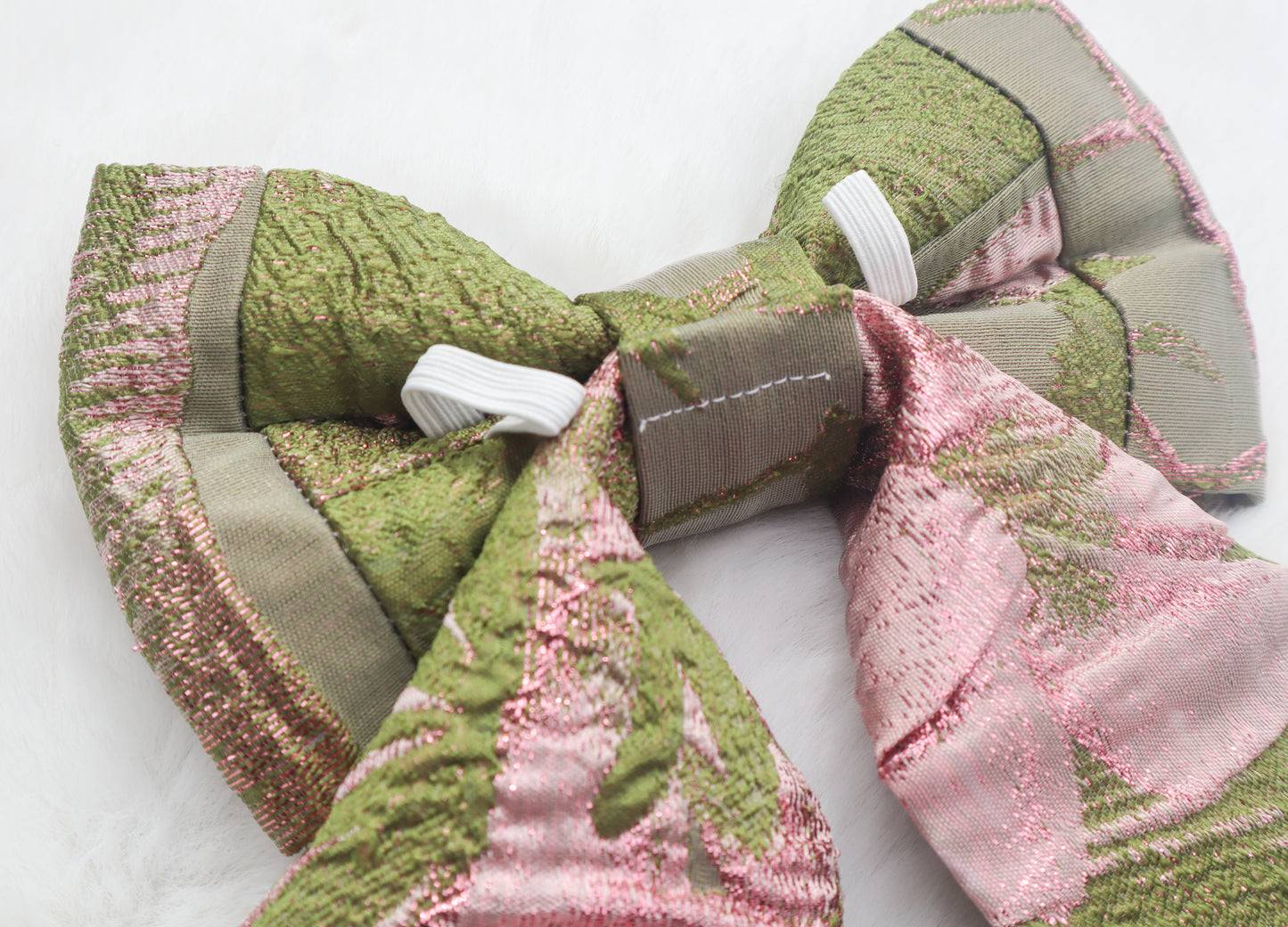 Water Lily Waltz Pet Bow