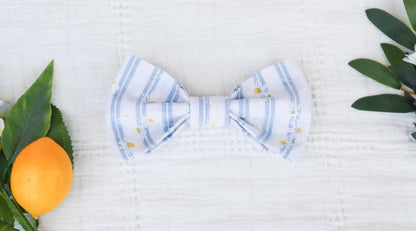 Striped Daisies Pet Bow