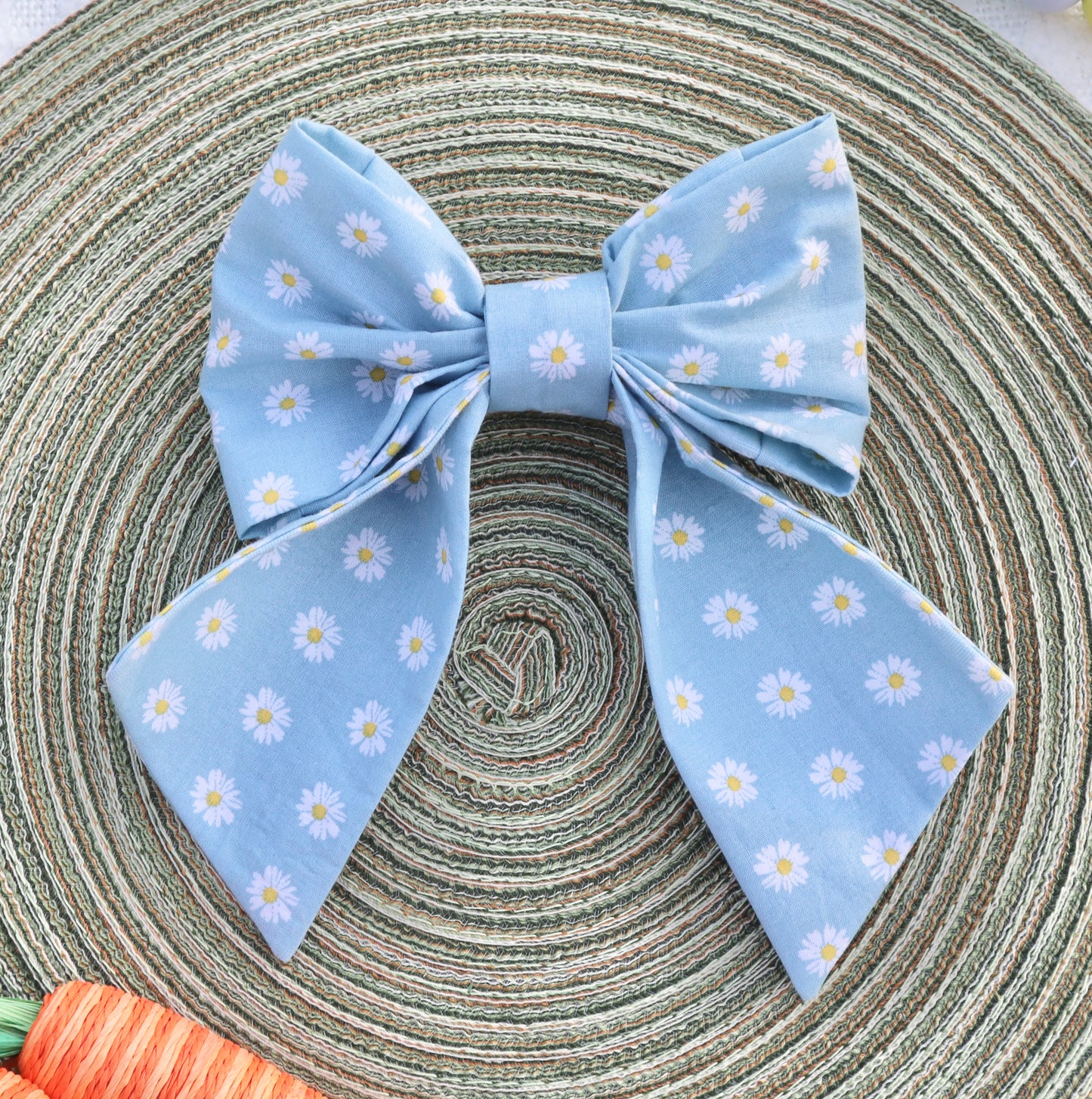 Delicate Daisies Pet Bow